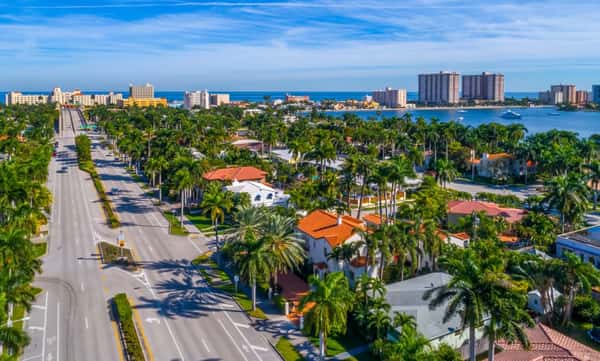 Senior Living in Hollywood, FL
