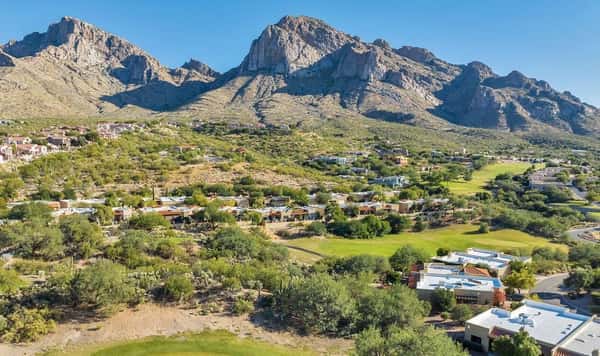 Memory Care in Oro Valley, AZ