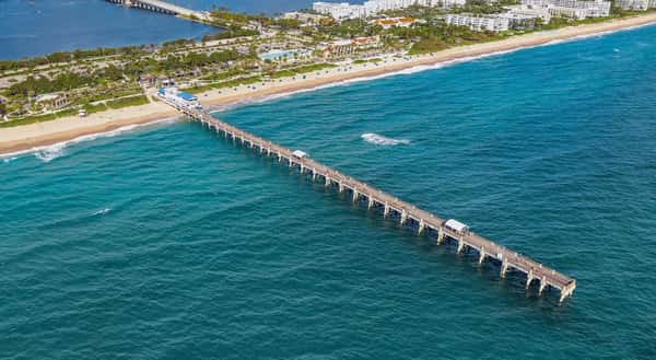 Independent Living in Lake Worth Beach, FL