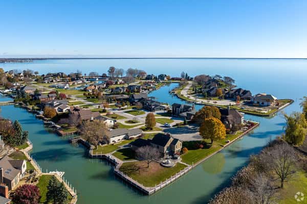 Independent Living in Chesterfield, MI