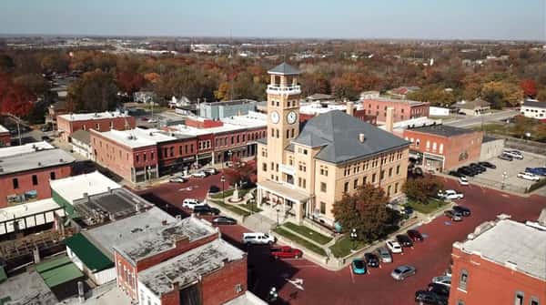 Nursing Homes in Harrisonville, MO