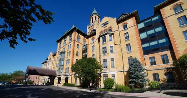 Nursing Homes in Cincinnati, OH