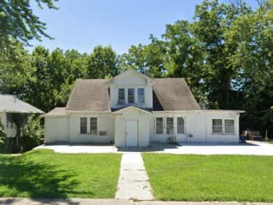 Maywood Manor