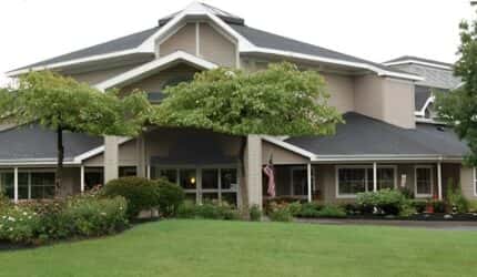 The Oaks at DeWitt