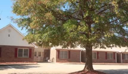 Colonial Gardens-Warner Robins