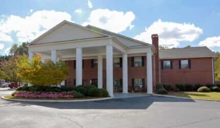 Bellevue Village at Woodstock