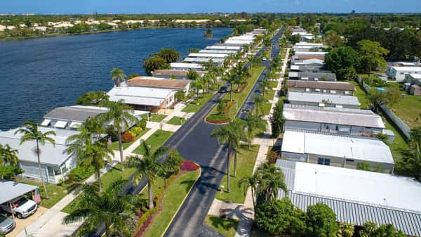 Assisted Living in Coconut Creek, FL