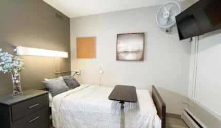 The Villa at Great Lakes Crossing
