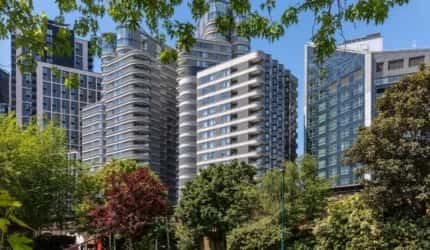 Tonic Housing