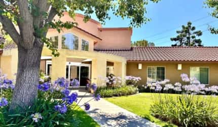 Villa Valencia Healthcare Center