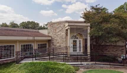 Wellington Oaks