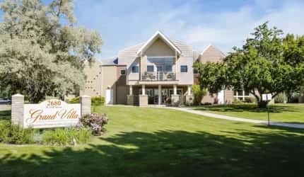 Grand Villa