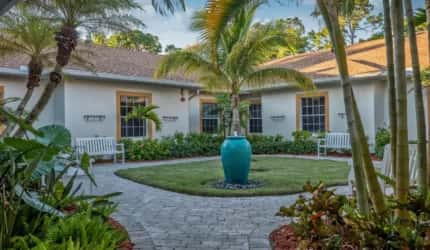 Naples Green Village