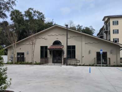 Alba Court – Residences and Adult Day Care Center