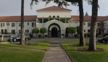 Arcadia Gardens Retirement Hotel