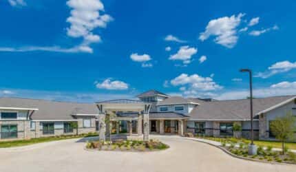 Lynridge of Arlington Assisted Living & Memory Care