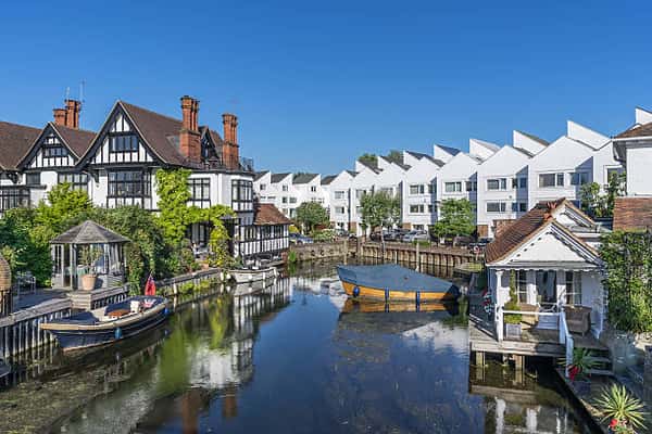 Live-In Care in Buckinghamshire, UK