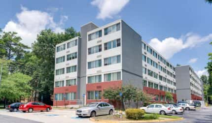 Lenox Summit Apartments