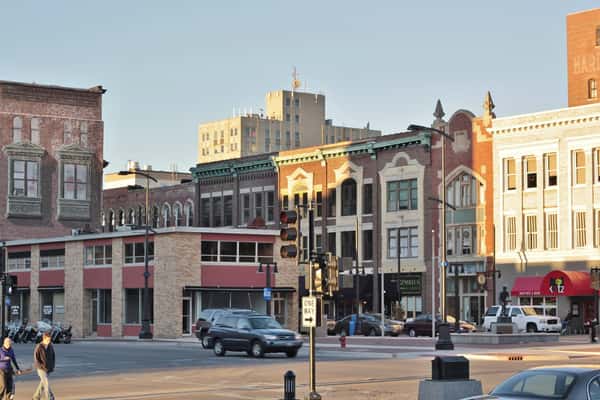 Senior Living in Decatur, IL