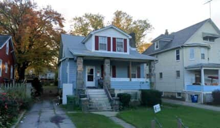 Julie’s Manor