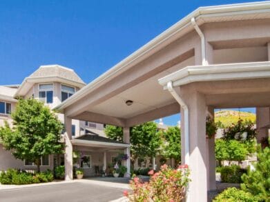 Holiday Hills Estates | Sky Active Living