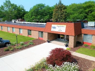 Mission Point of Nursing & Physical Rehabilitation Center Forest Hills