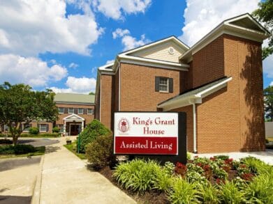 Commonwealth Senior Living at Kings Grant House