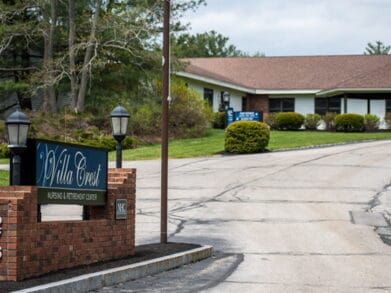 Villa Crest Nursing and Retirement Center