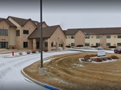 Hay Creek Lodge