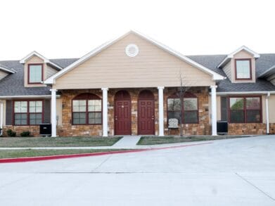 Silver Elm Estates Independent Living in Norman