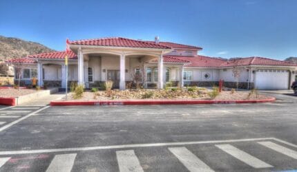 BeeHive Homes of Albuquerque – San Pedro Village