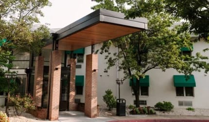 Autumn Lake Healthcare at Alice Manor