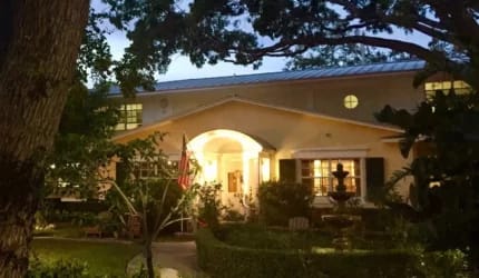 Bay Oaks Historic Retirement Residence
