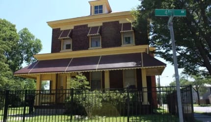 Brown Stone Assisted Living
