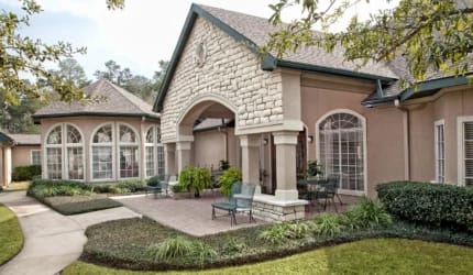 Carriage Inn – Conroe