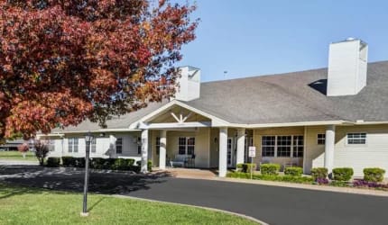 Chisholm Court