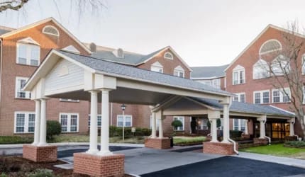 First Colonial Inn