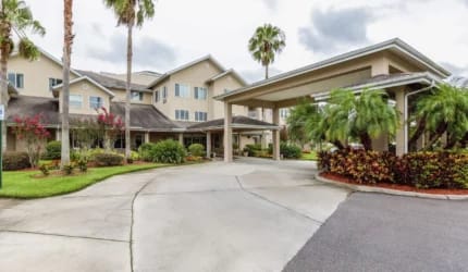 Azalea Park – A Provincial Senior Living Community