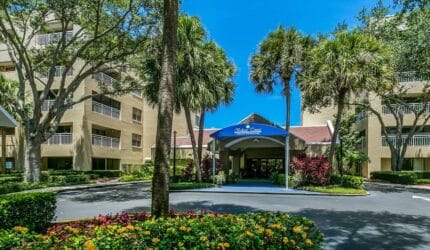 Belleair Towers – A Provincial Senior Living Community