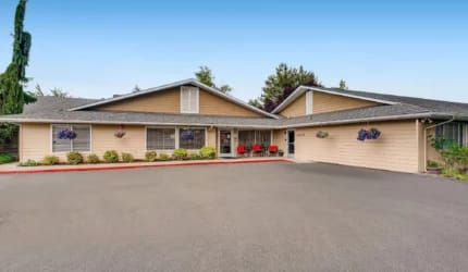 Kamlu Retirement Inn