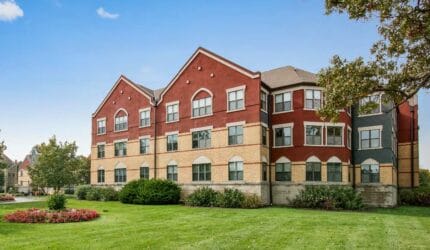 Lake Oaks Senior Apartment Homes