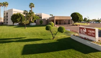 Life Care Center of North Glendale