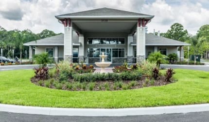 Majestic Gardens Living
