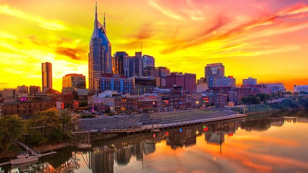 Luxury Senior Living in Nashville, TN