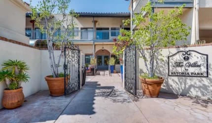 Villas by Astoria Park