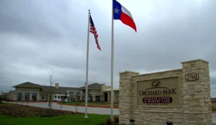 Orchard Park of Victory Lakes
