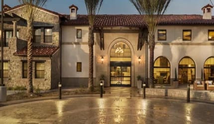 Villa Lorena Senior Living