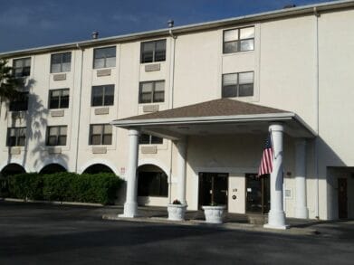Seaside Manor – Assisted Living & Memory Care Community