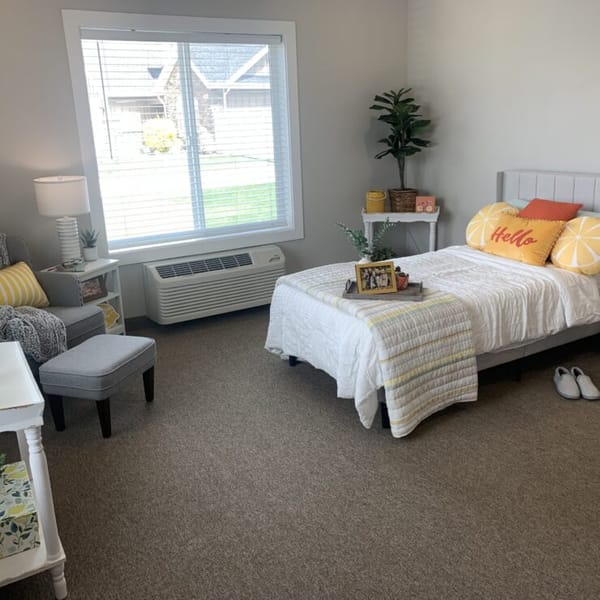 Bright, inviting space with a cheerful ambiance, perfect for relaxation and comm