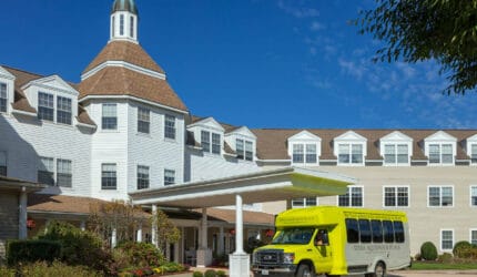 Atria Aquidneck Place